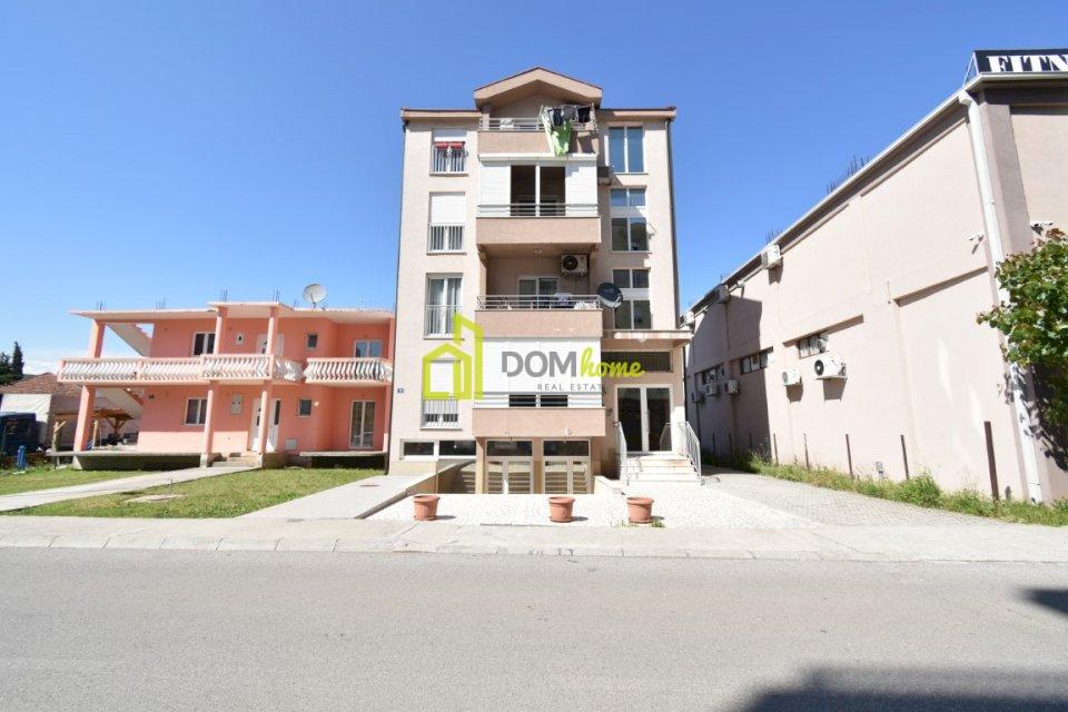 Poslovni prostor 85m2, Blok 9